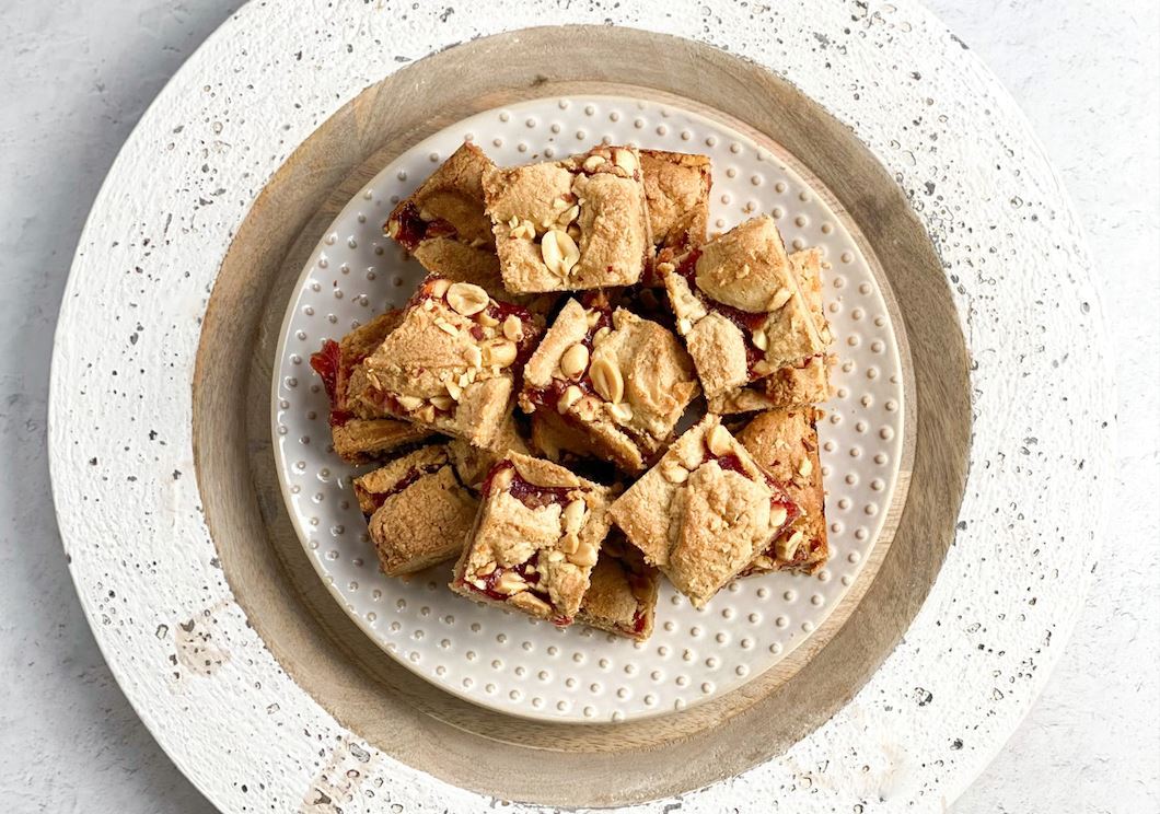 fody's gluten-free pb&j bars