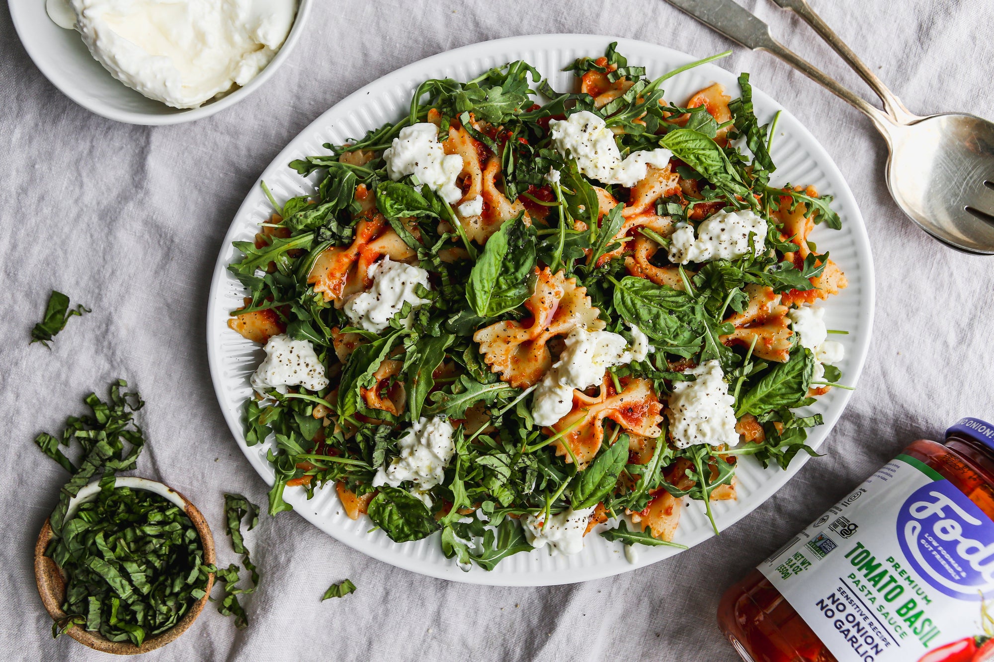 Fody's Tomato Basil & Burrata Pasta Salad