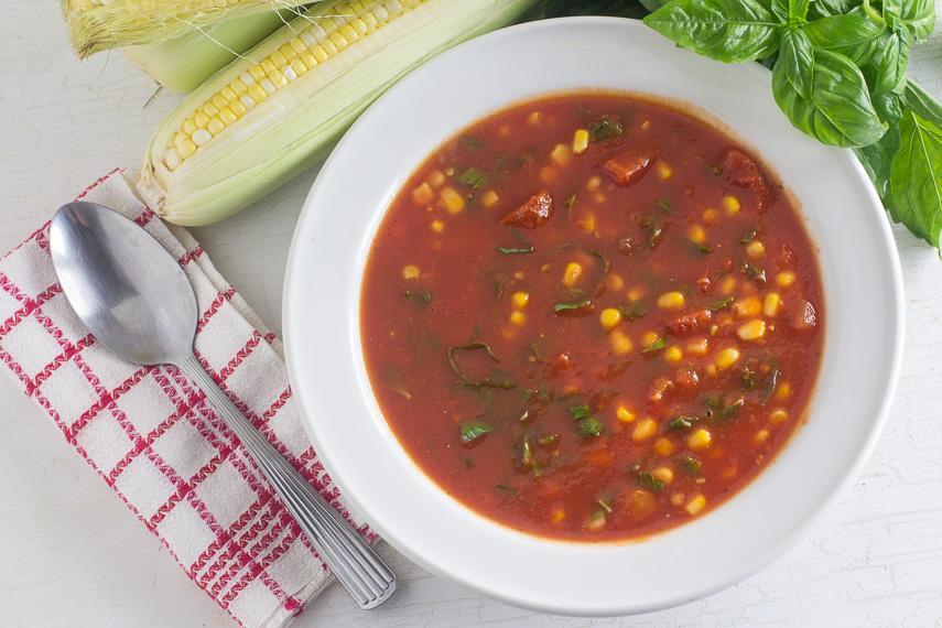 Low FODMAP Tomato Soup with Corn & Basil