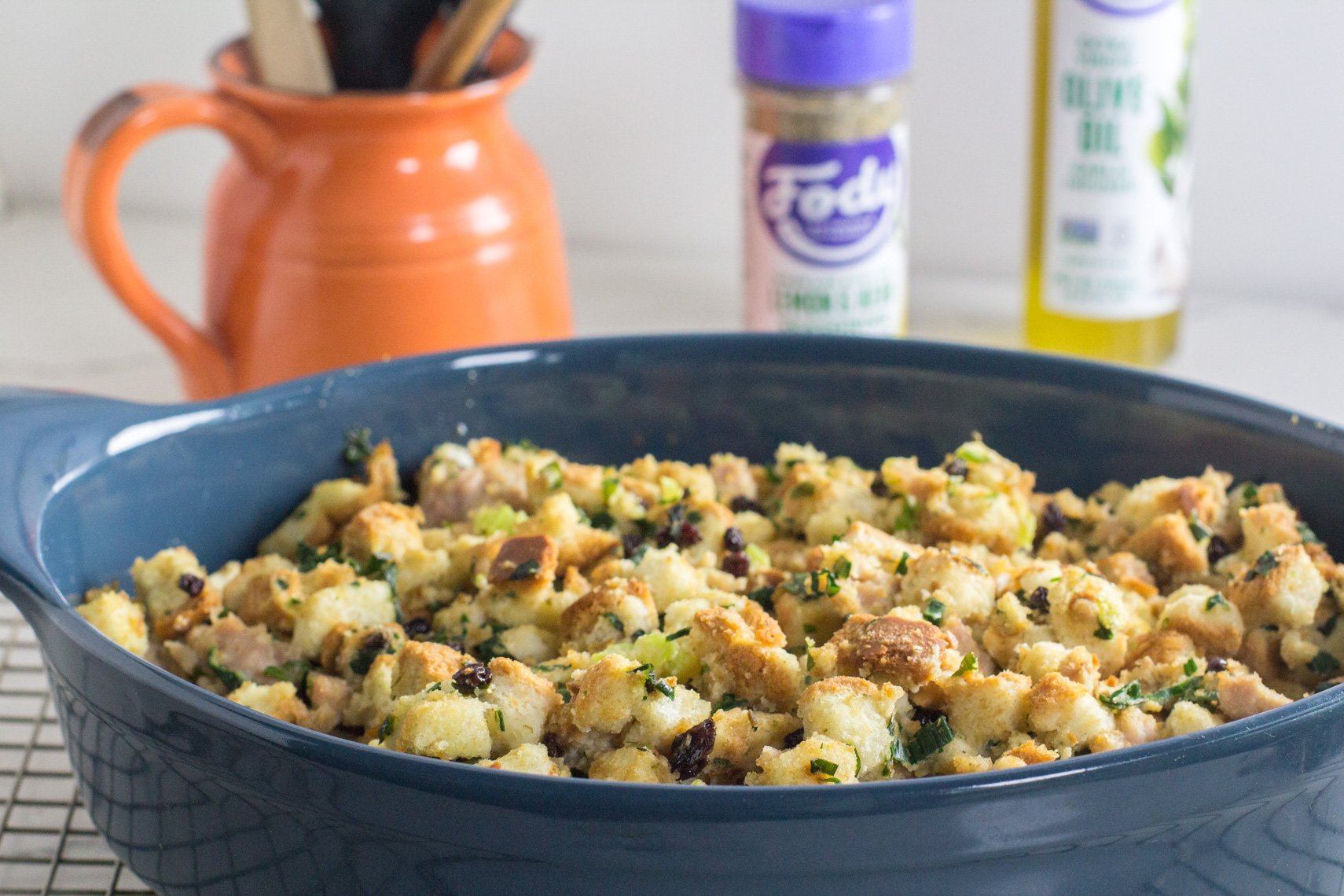 Low FODMAP Stuffing with Turkey Sausage & Currants