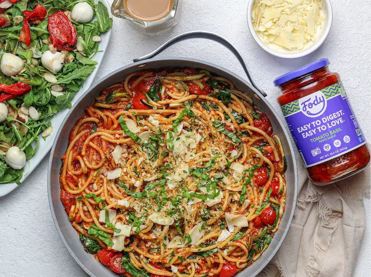 Fody’s Tomato Basil Zoodle Spaghetti & Arugula Roasted Pepper Salad with Balsamic Dressing